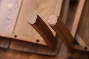 中古　浜本工芸　ナラ材のダイニングチェア2脚セット(1)