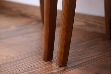 中古　浜本工芸　ナラ材のダイニングチェア2脚セット(2)