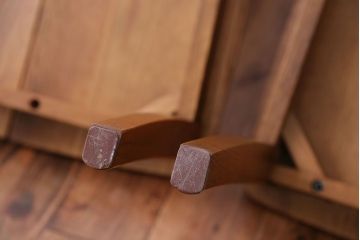 中古　浜本工芸　ナラ材のダイニングチェア2脚セット(2)