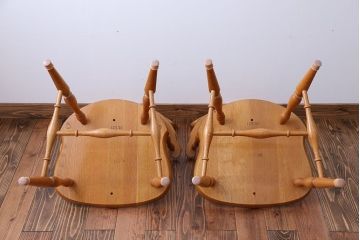 中古　柏木工　ナラ材のダイニングチェア2脚セット(1)
