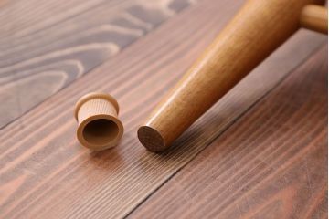 中古　柏木工　ナラ材のダイニングチェア2脚セット(2)