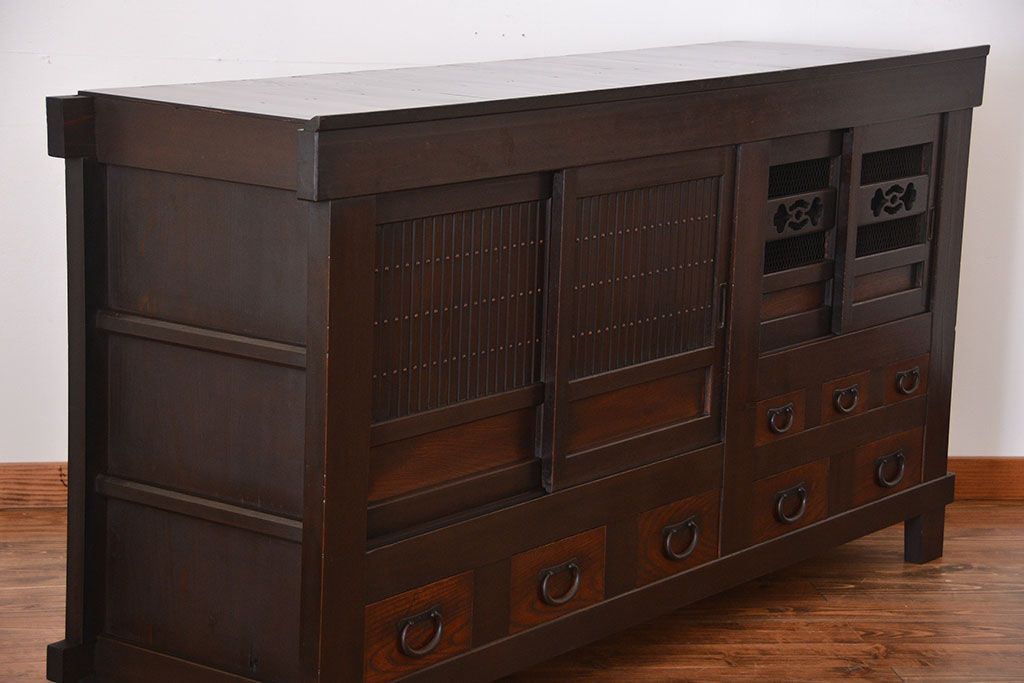 アンティーク家具　古民具・骨董　脚付き!水屋箪笥サイドボード(1)