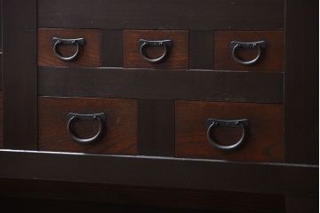 アンティーク家具　古民具・骨董　脚付き!水屋箪笥サイドボード(1)