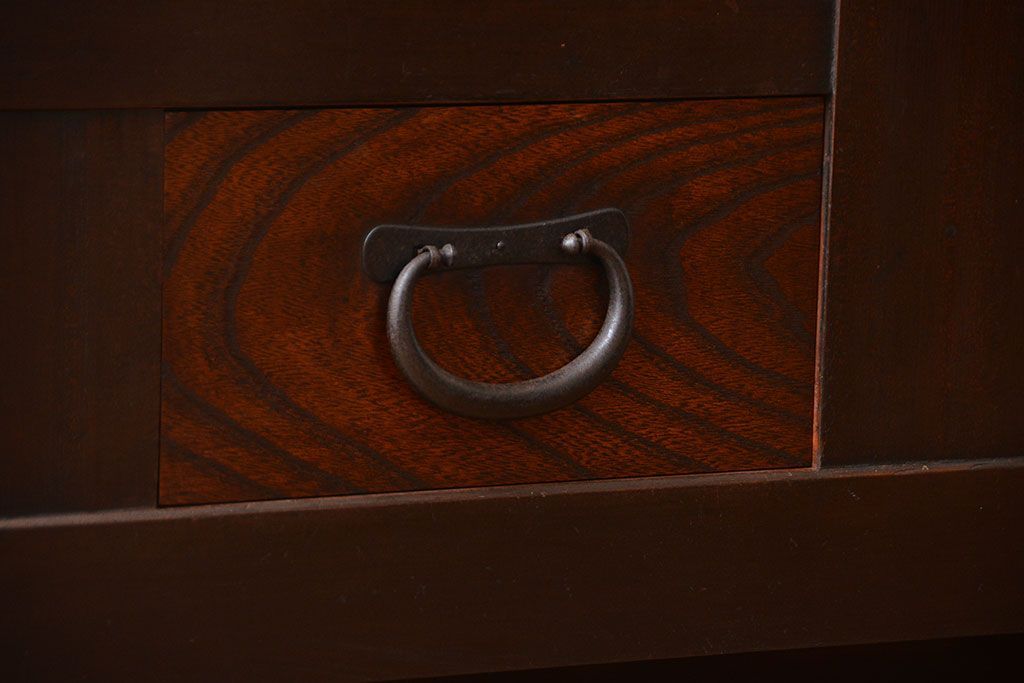 アンティーク家具　古民具・骨董　脚付き!水屋箪笥サイドボード(1)