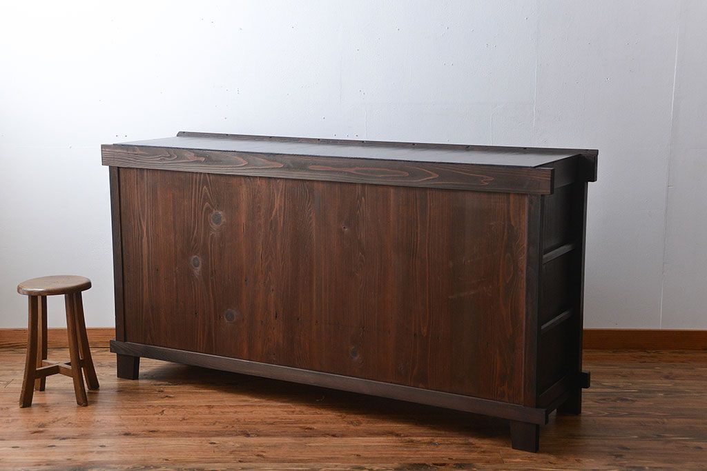 アンティーク家具　古民具・骨董　脚付き!水屋箪笥サイドボード(1)