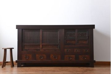 アンティーク家具　古民具・骨董　脚付き水屋箪笥サイドボード(2)