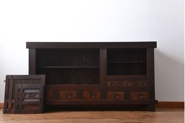 アンティーク家具　古民具・骨董　脚付き水屋箪笥サイドボード(2)