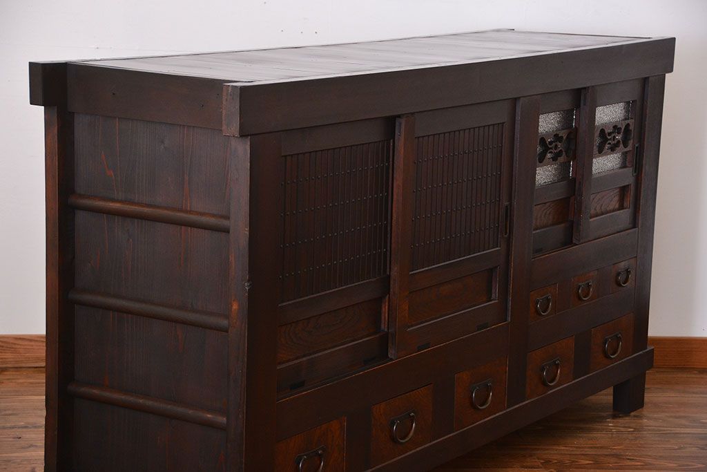 アンティーク家具　古民具・骨董　脚付き水屋箪笥サイドボード(2)