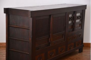 アンティーク家具　古民具・骨董　脚付き水屋箪笥サイドボード(2)