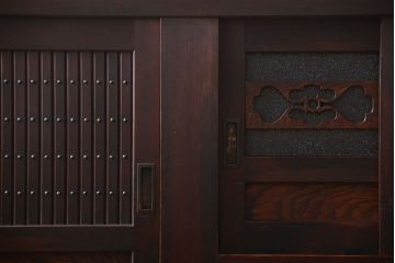 アンティーク家具　古民具・骨董　脚付き水屋箪笥サイドボード(2)