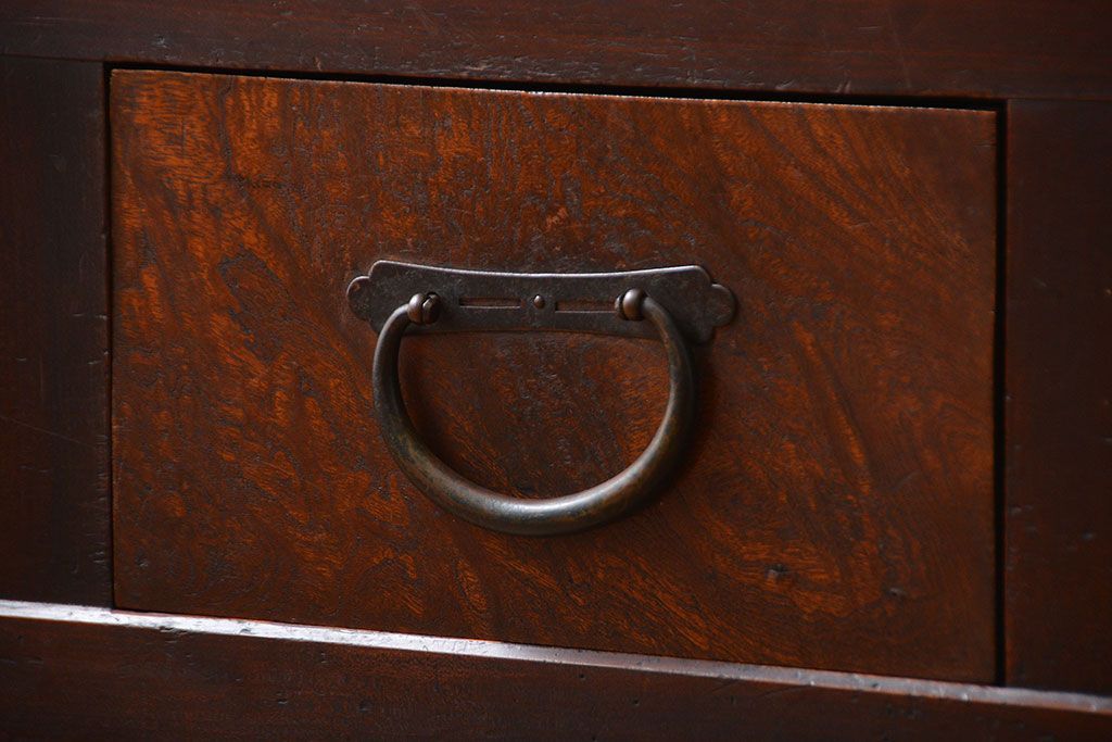 アンティーク家具　古民具・骨董　脚付き水屋箪笥サイドボード(2)