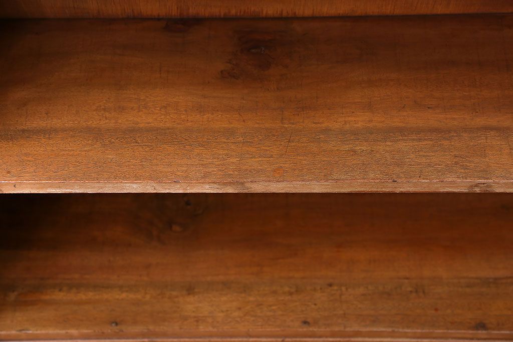 レトロ家具　昭和レトロ　背の高いすっきりとした本棚