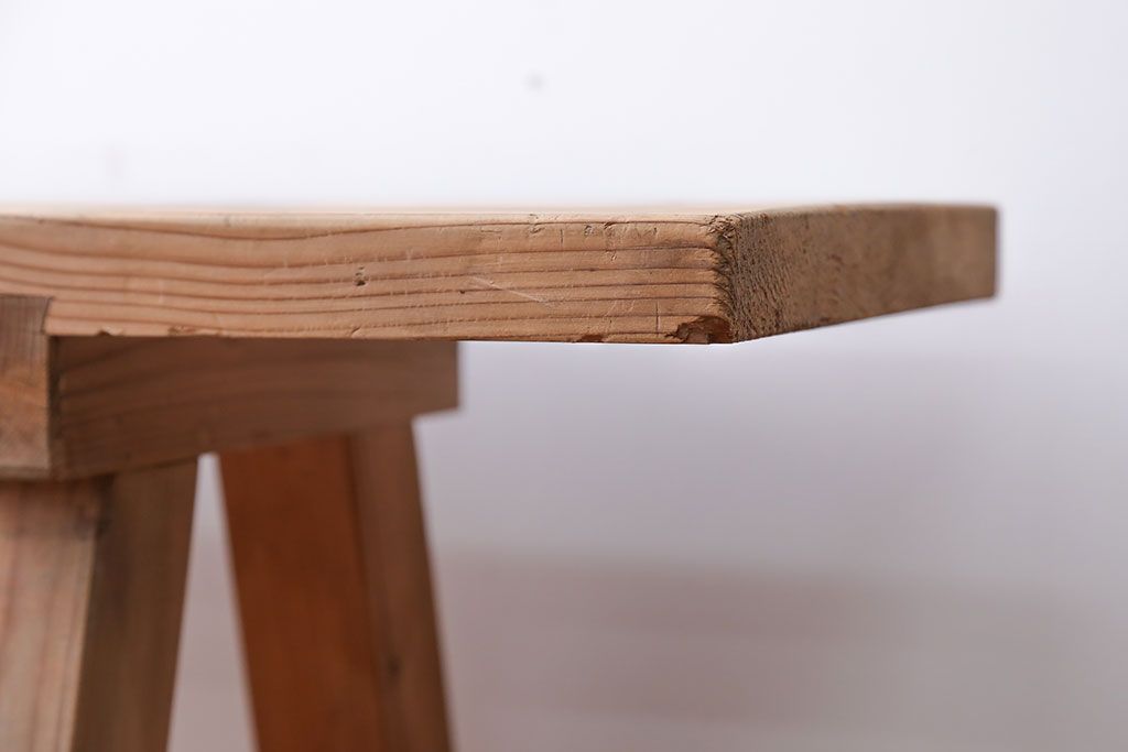 アンティーク家具　アンティーク　優しい木味のベンチ