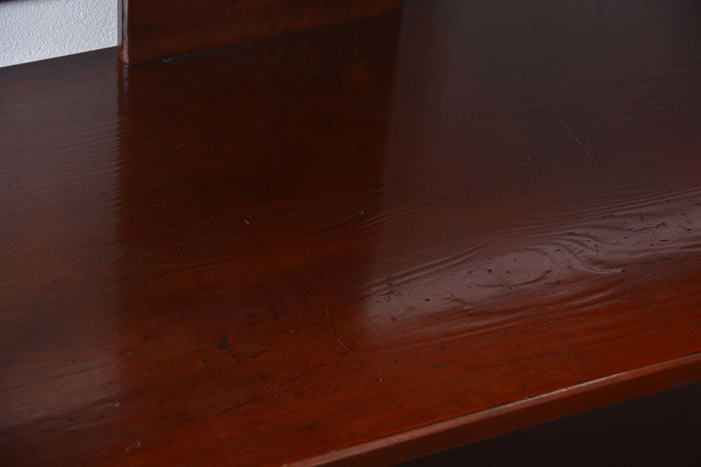 アンティーク家具　古民具・骨董　透かし彫りが美しい飾り棚