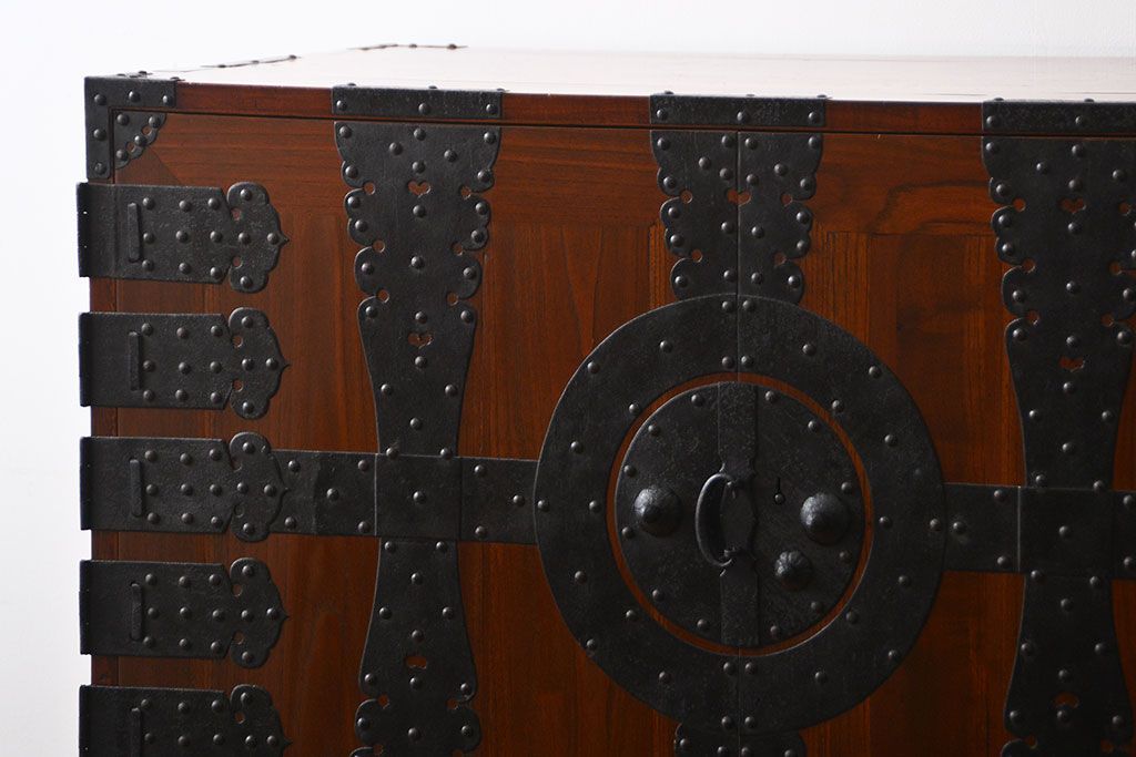 アンティーク家具　古民具・骨董　前面欅材!観音開き時代箪笥