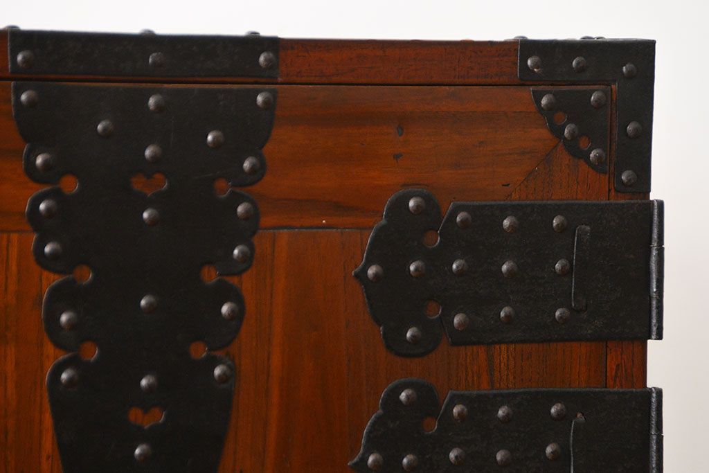 アンティーク家具　古民具・骨董　前面欅材!観音開き時代箪笥