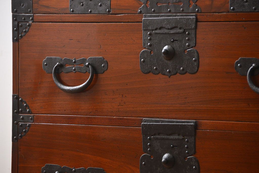 アンティーク家具　古民具・骨董　前面欅材!観音開き時代箪笥