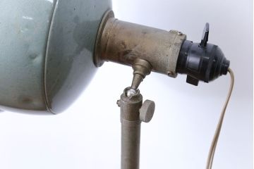 昭和レトロ　サビが味のあるフロアスタンド