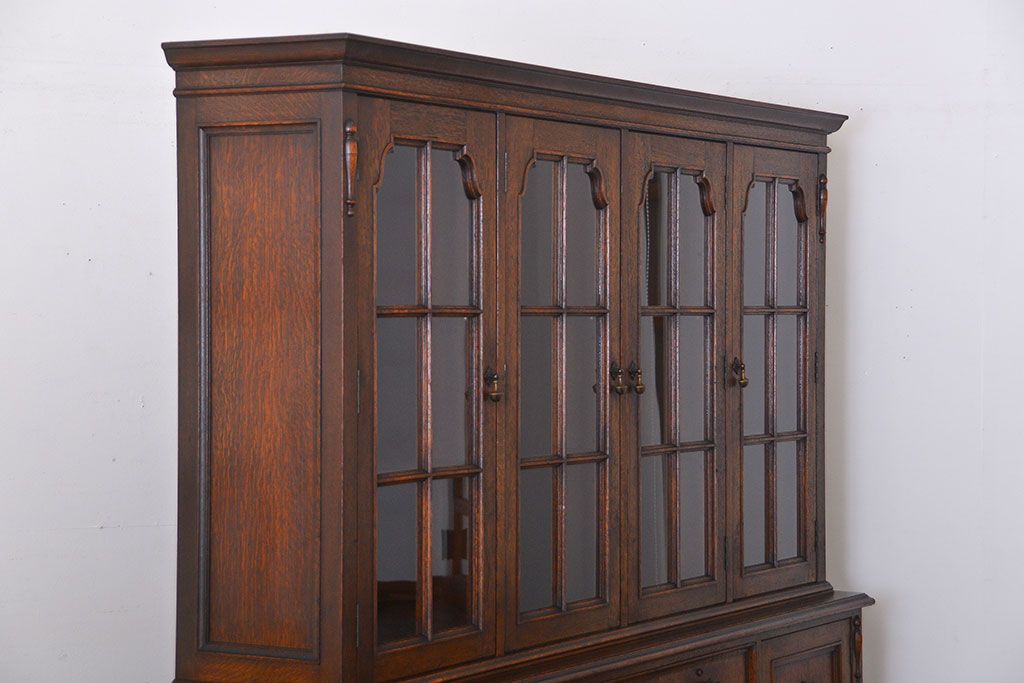 アンティーク家具　アンティーク　高級品!ナラ材のキャビネット