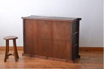 アンティーク家具　古民具・骨董　丸桟引き戸の四尺水屋箪笥サイドボード