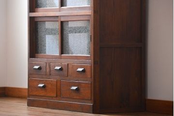 レトロ家具　昭和レトロ　グルーチップガラス食器棚