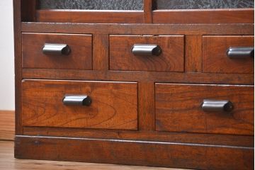 レトロ家具　昭和レトロ　グルーチップガラス食器棚