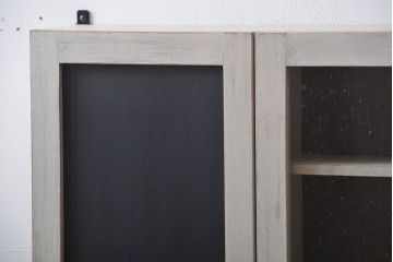 アンティーク家具　アンティークペイント　壁掛けキャビネット(1)