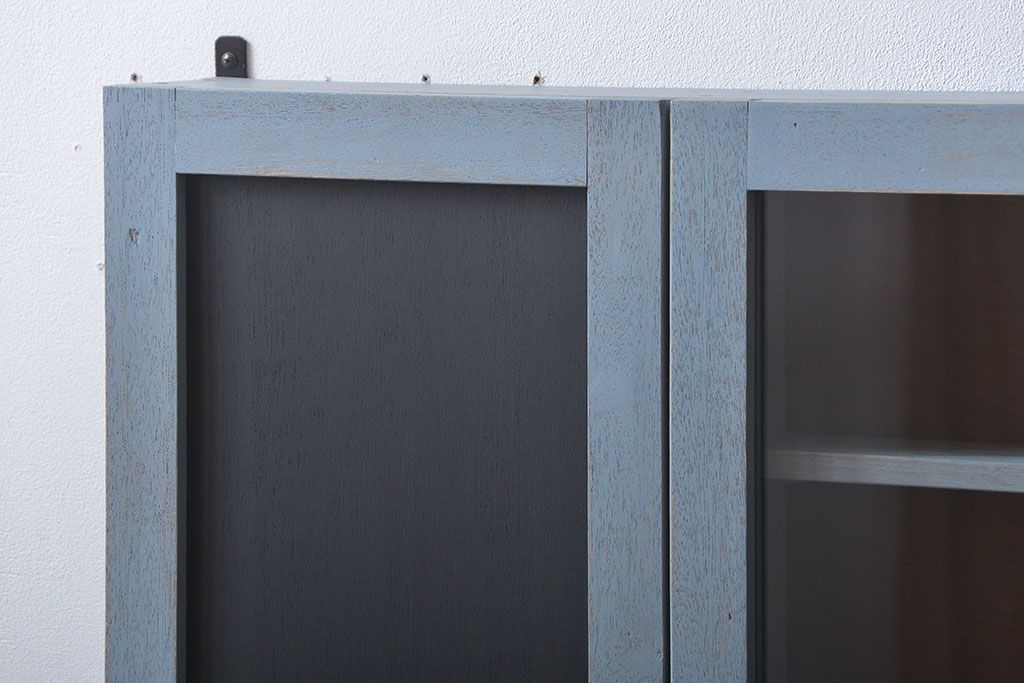 アンティーク家具　アンティークペイント　壁掛けキャビネット(2)