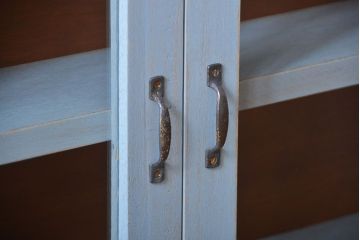 アンティーク家具　アンティークペイント　壁掛けキャビネット(2)