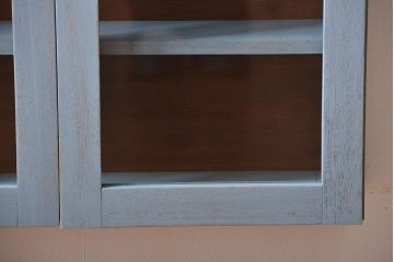 アンティーク家具　アンティークペイント　壁掛けキャビネット(2)