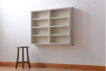 アンティーク家具　アンティークペイント　壁掛け飾り棚