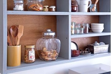 アンティーク家具　アンティークペイント　壁掛け飾り棚(2)