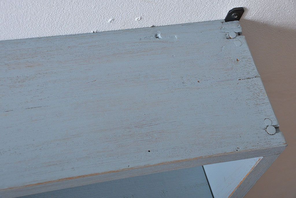 アンティーク家具　アンティークペイント　壁掛け飾り棚(2)