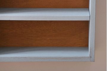 アンティーク家具　アンティークペイント　壁掛け飾り棚(2)