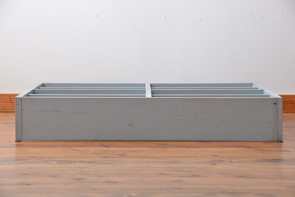 アンティーク家具　アンティークペイント　壁掛け飾り棚(2)