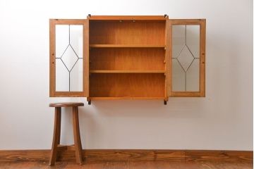 アンティーク家具　ステンドグラス戸　壁掛けキャビネット