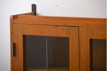 アンティーク家具　ステンドグラス戸　壁掛けキャビネット