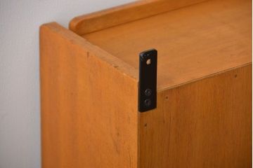 アンティーク家具　ステンドグラス戸　壁掛けキャビネット