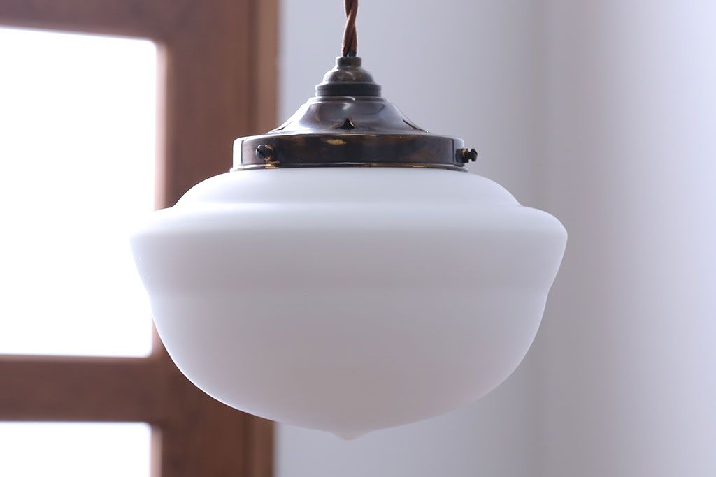 昭和レトロ　ガラス天井照明(1)