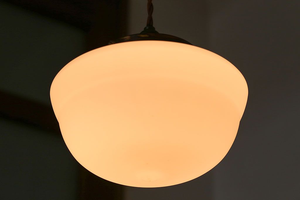 昭和レトロ　ガラス天井照明(1)