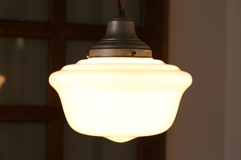 昭和レトロ　ガラス天井照明(2)