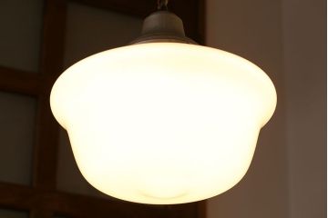 昭和レトロ　ガラス天井照明(2)