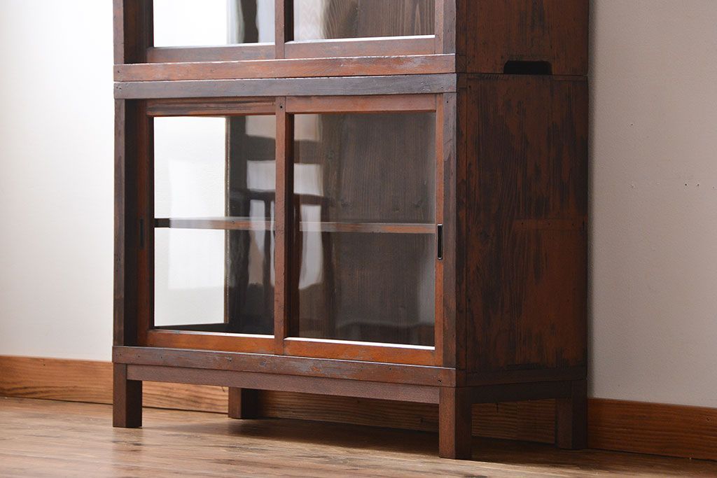 アンティーク家具　アンティーク　三段重ねガラス戸収納棚