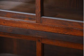 アンティーク家具　アンティーク　三段重ねガラス戸収納棚