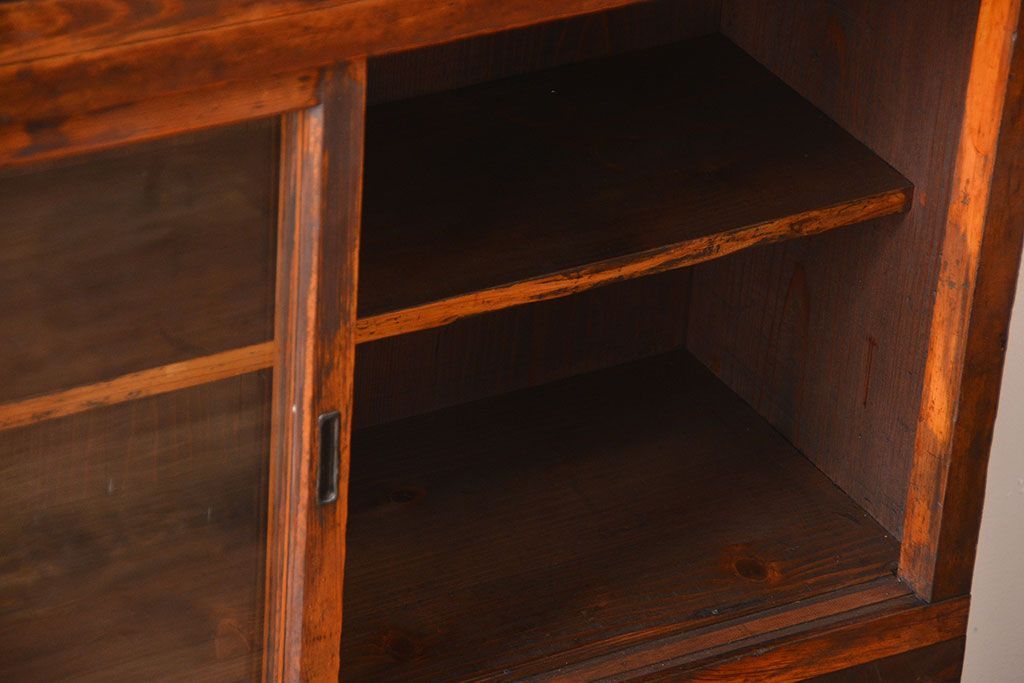 アンティーク家具　アンティーク　三段重ねガラス戸収納棚