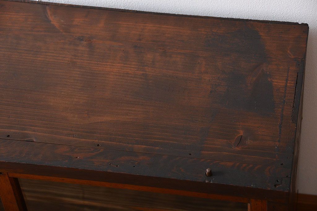 アンティーク家具　アンティーク　三段重ねガラス戸収納棚