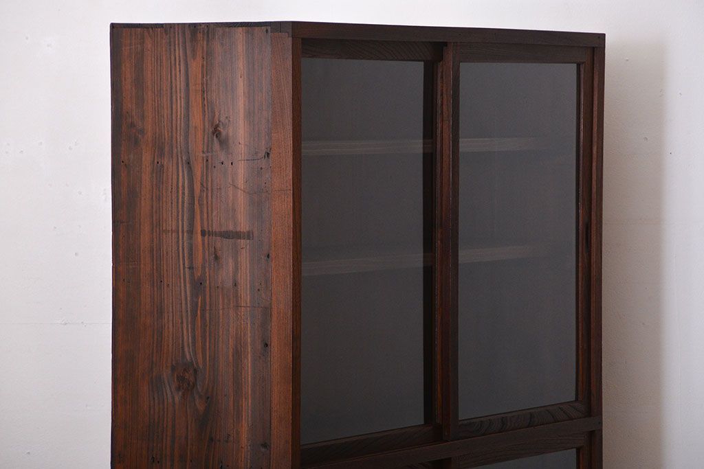 アンティーク家具　大正ロマン　前面欅材の脚付き戸棚