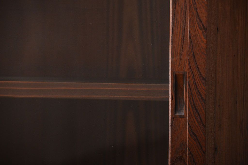 アンティーク家具　大正ロマン　前面欅材の脚付き戸棚