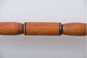 アンティーク雑貨　イギリスアンティーク　棚付きサイドテーブル