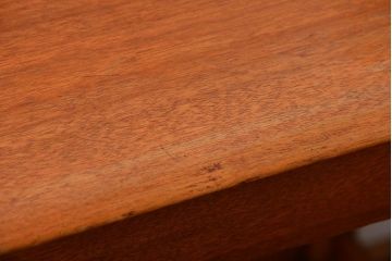 アンティーク雑貨　イギリスアンティーク　棚付きサイドテーブル